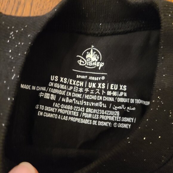 2023 Disney Parks Hocus Pocus Villain Spelltacular Halloween Spirit Jersey XS - Picture 5 of 13